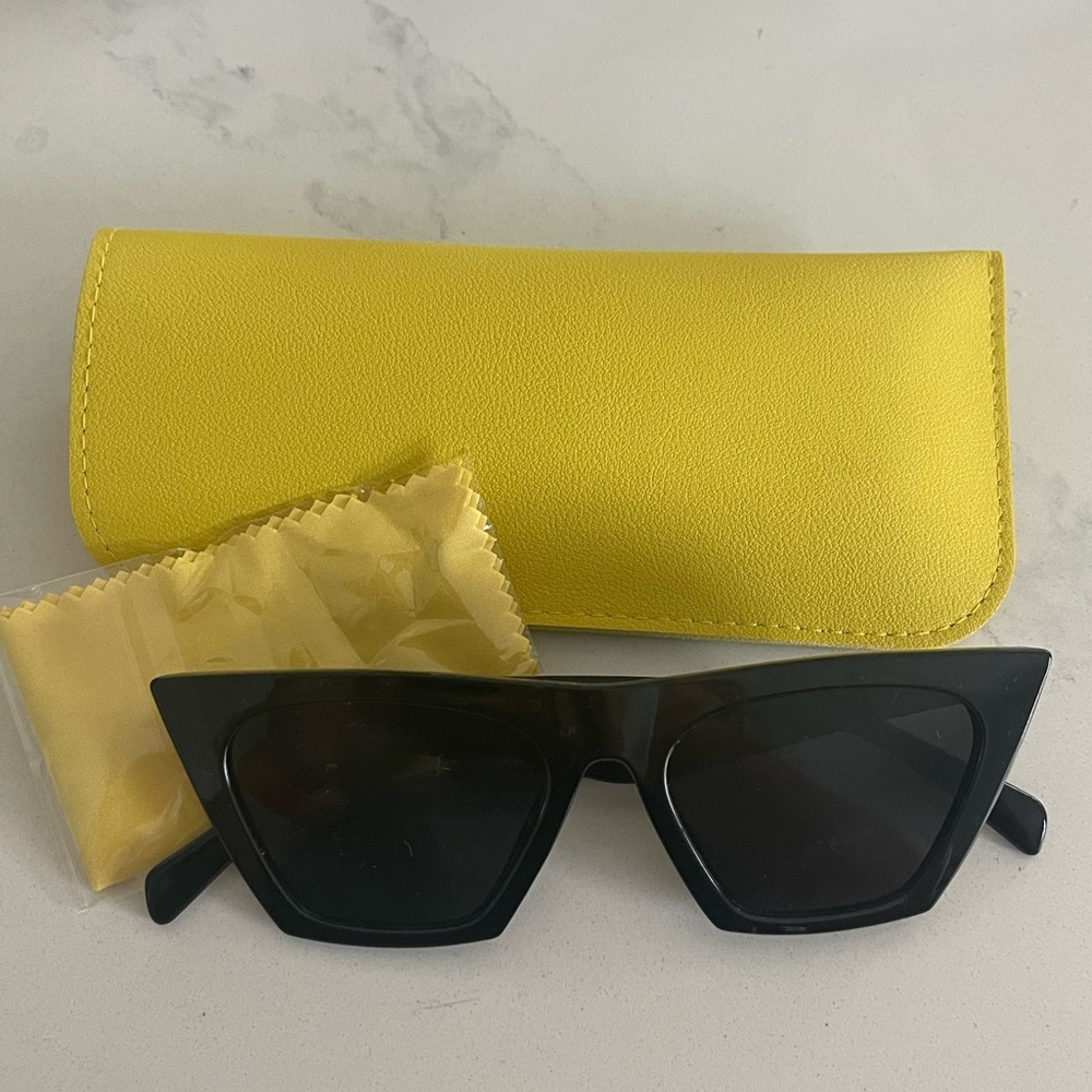 Fashion sunnies